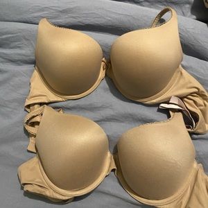 Victorias Secret Tan Everyday Bra